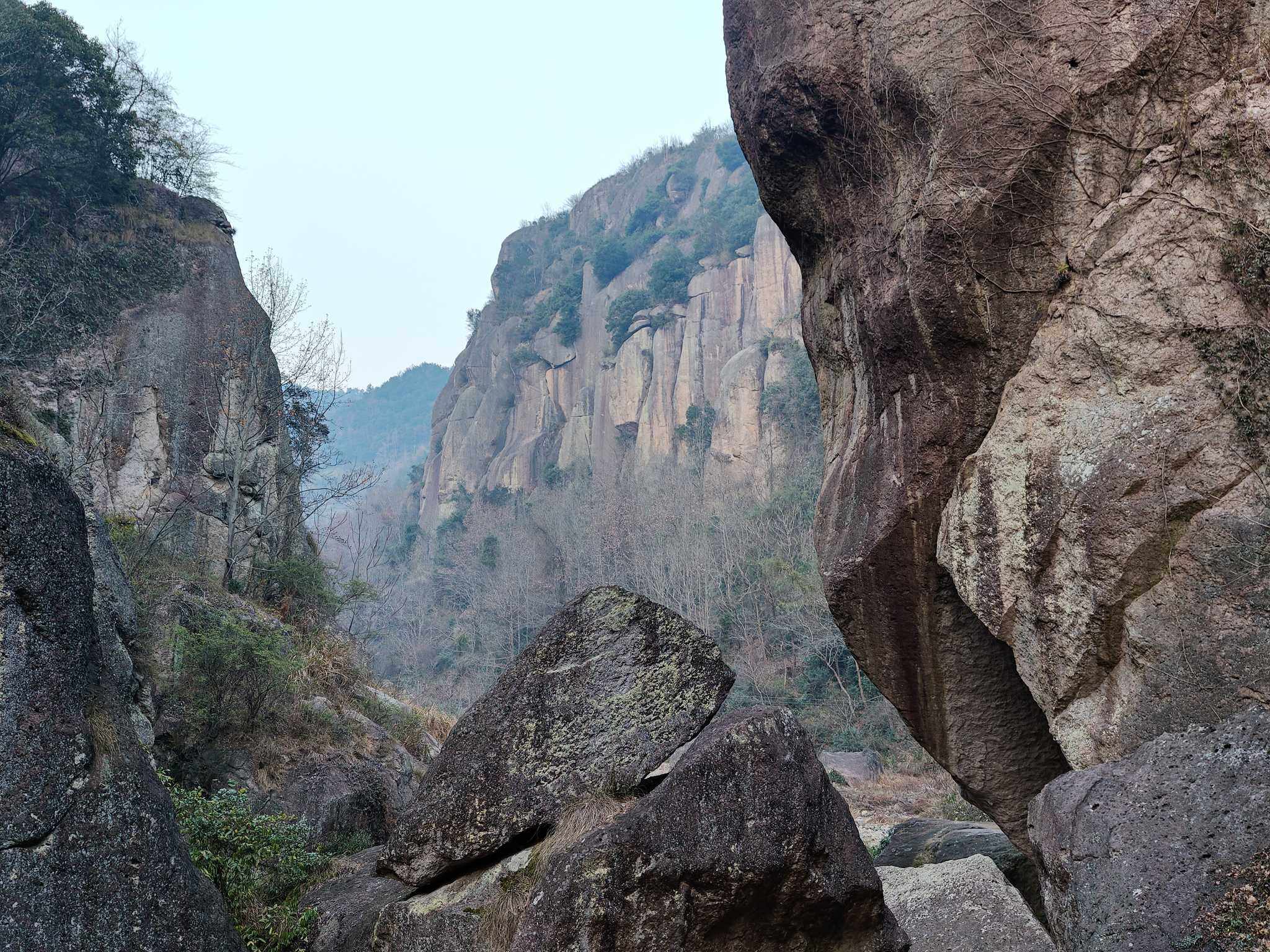 新昌水牛背石狗洞-3